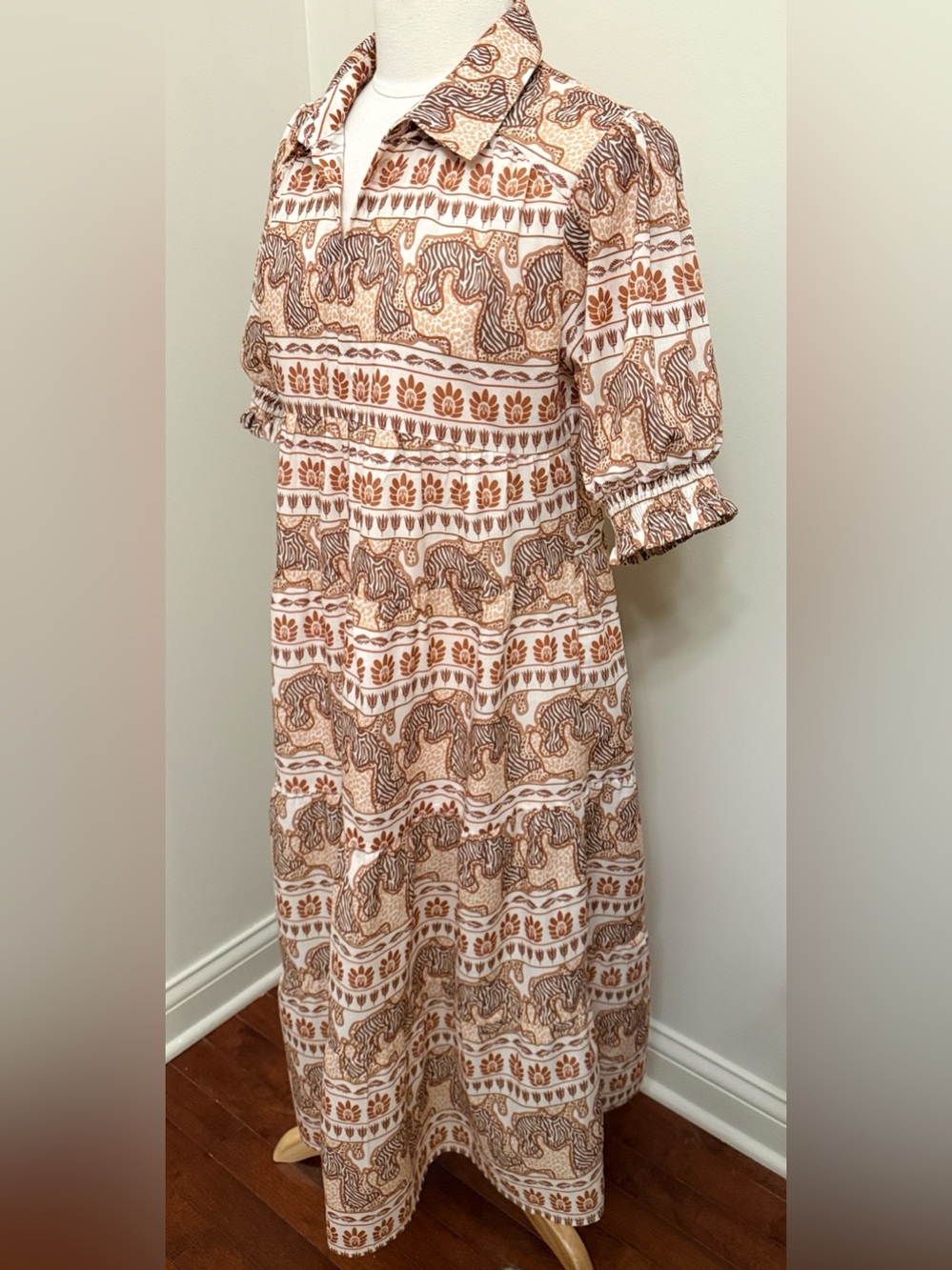 Umgee Tan Cream Safari Jungle Print SZ M Boho Cottagecore Earth Tone Midi Dress - Picture 4 of 8